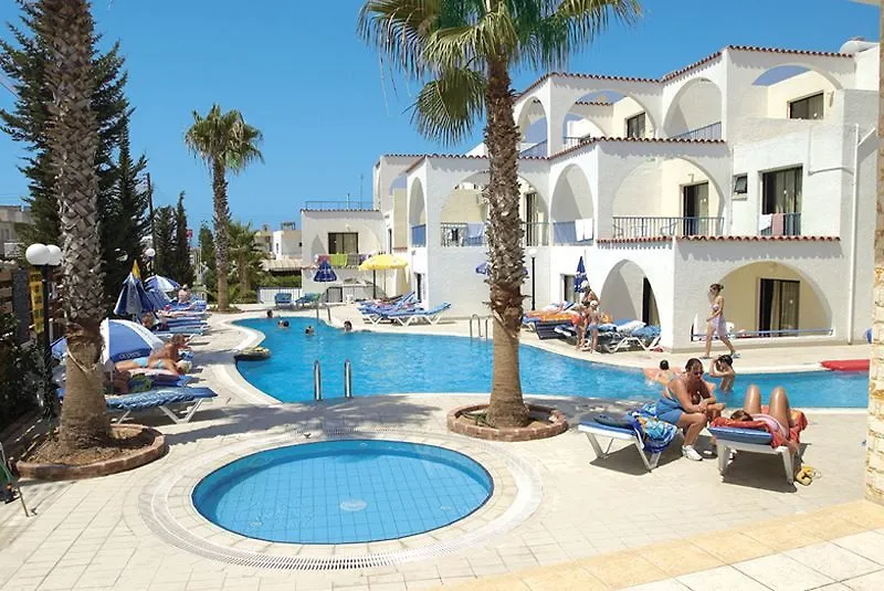 Petrosana Hotel Apartments Ayia Napa