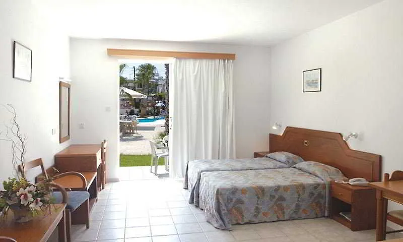 Petrosana Hotel Apartments Ayia Napa
